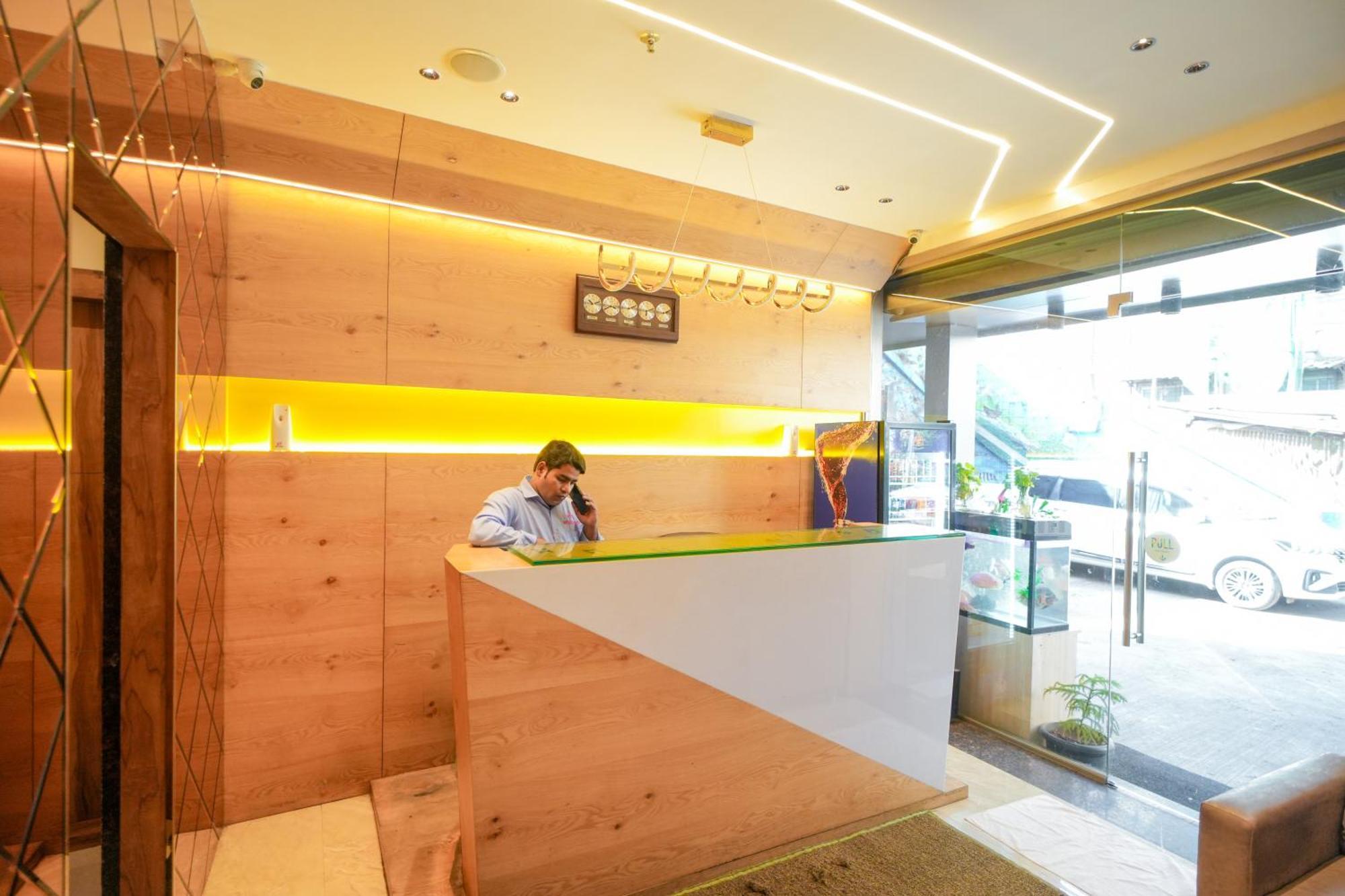 מומביי Hotel Skylink Hospitality Mahalaxmi מראה חיצוני תמונה