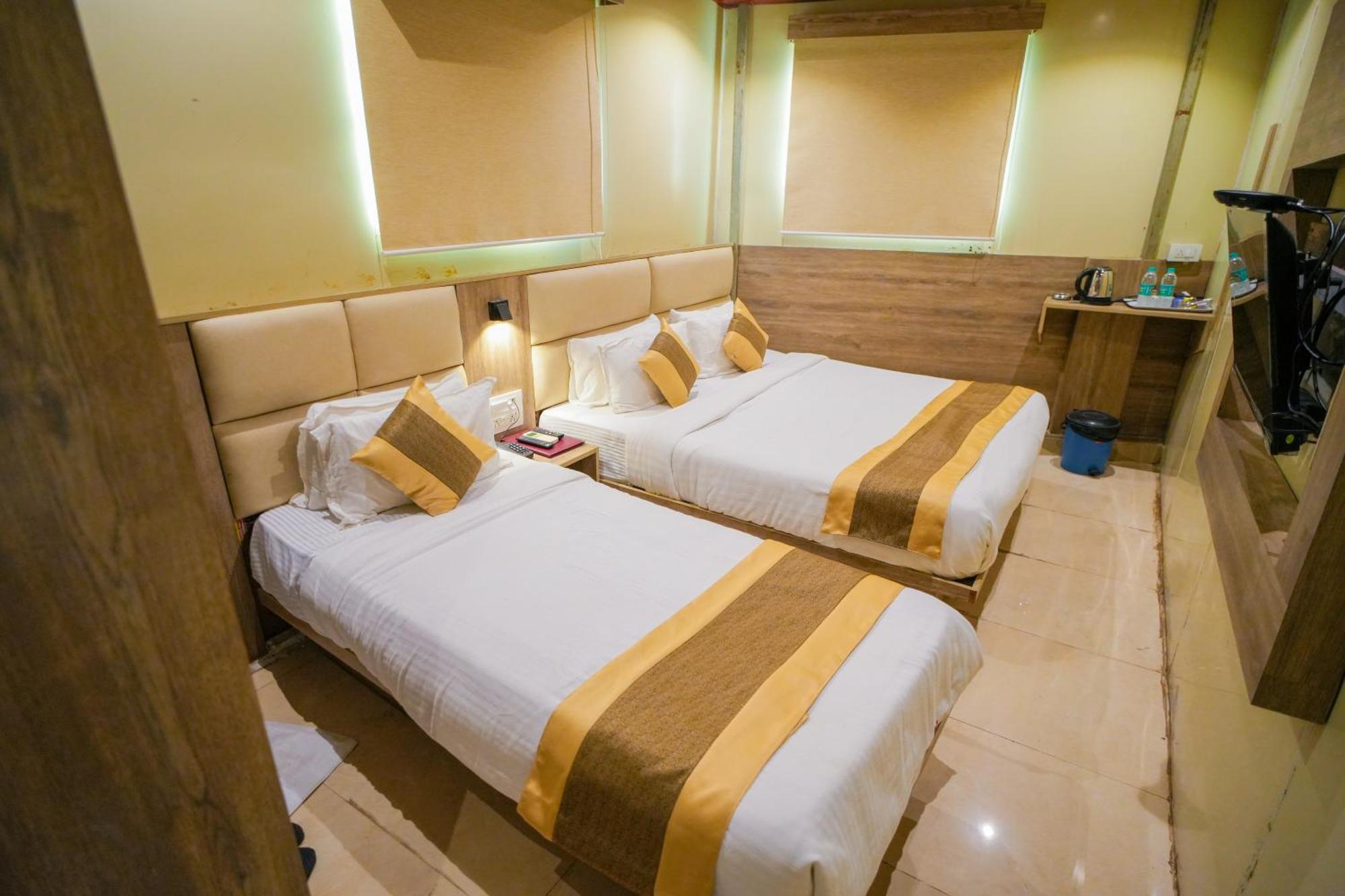 מומביי Hotel Skylink Hospitality Mahalaxmi מראה חיצוני תמונה