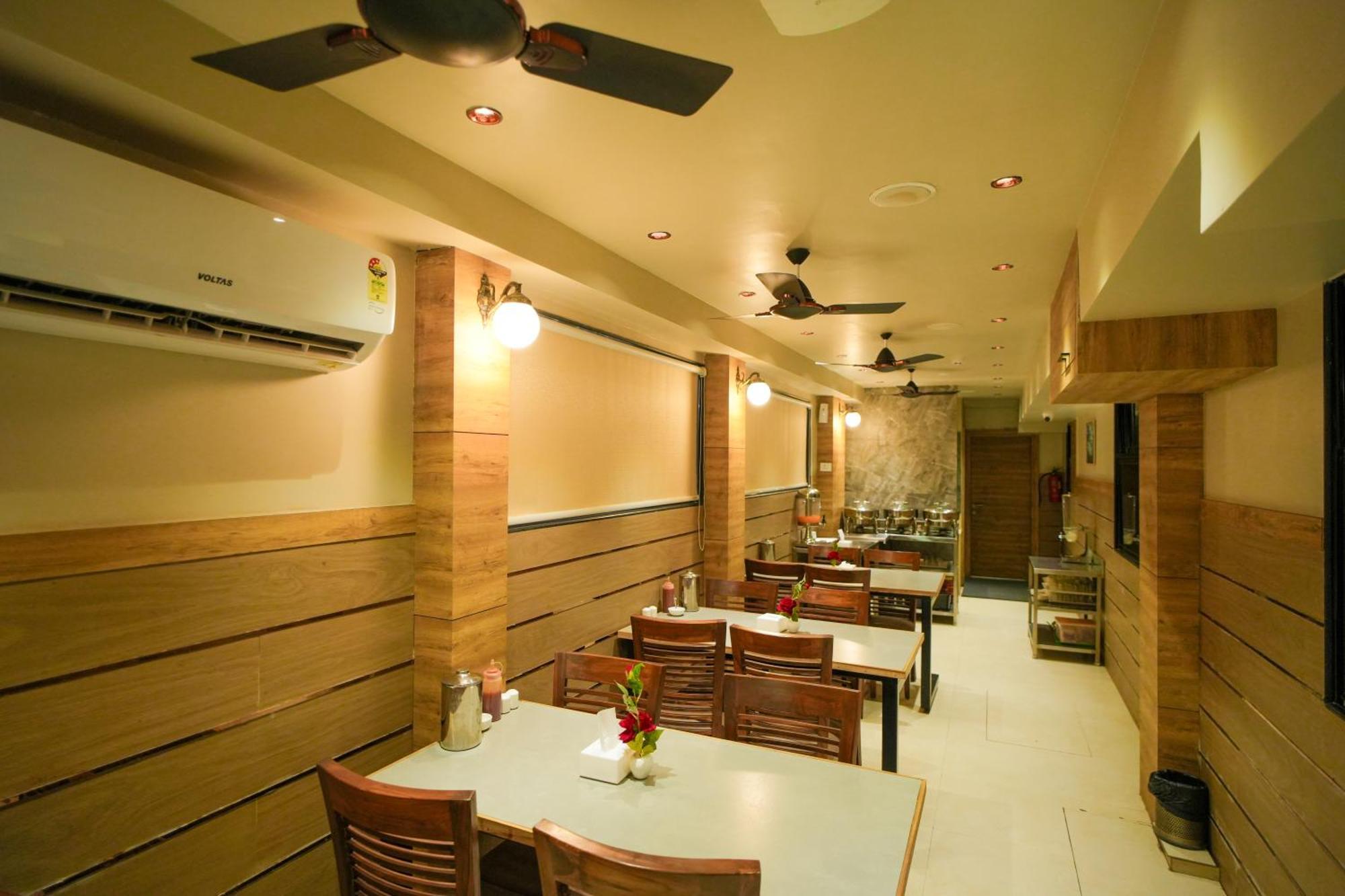 מומביי Hotel Skylink Hospitality Mahalaxmi מראה חיצוני תמונה