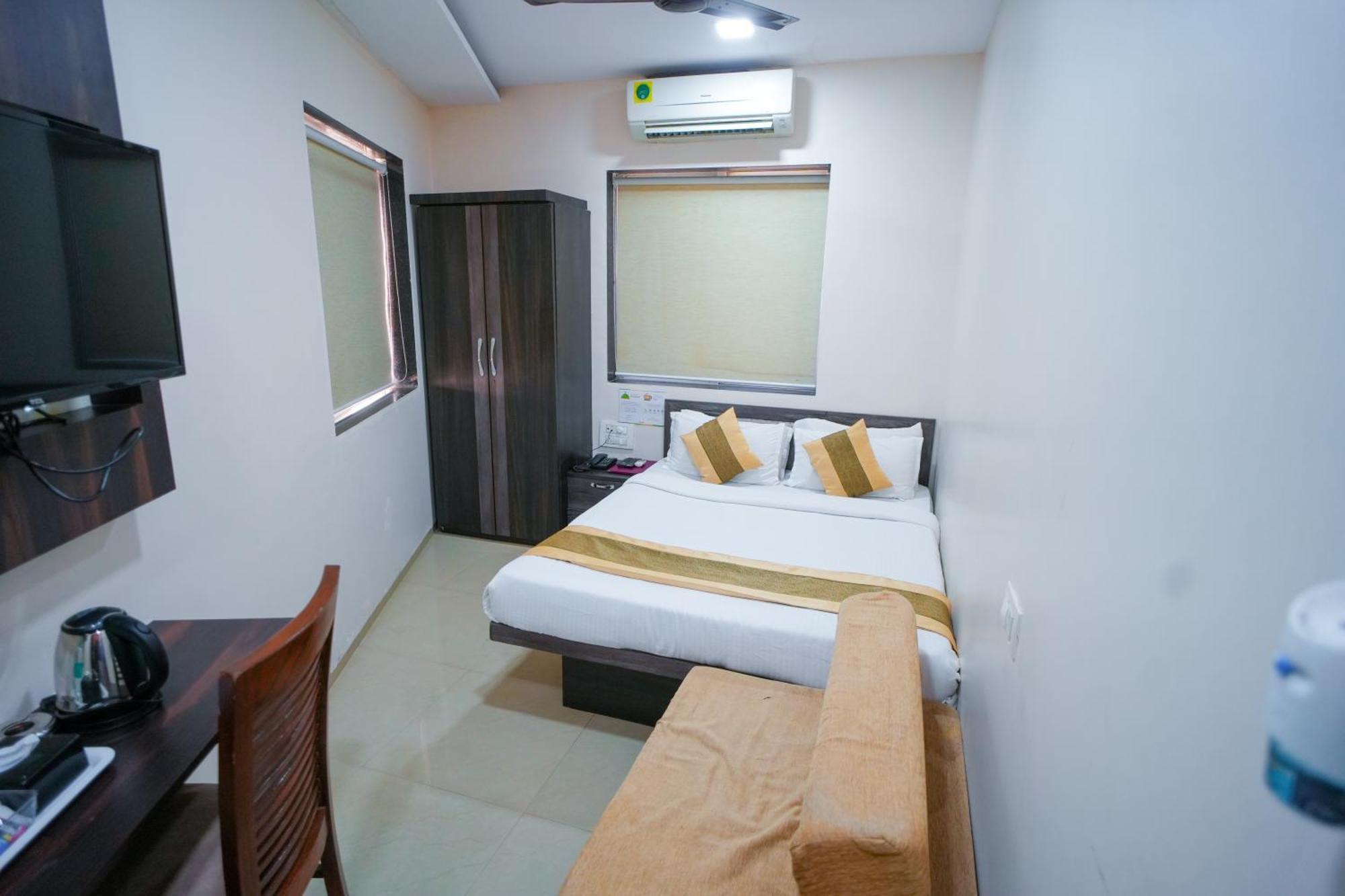 מומביי Hotel Skylink Hospitality Mahalaxmi מראה חיצוני תמונה